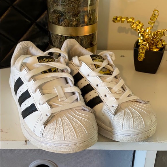childrens adidas shell toes